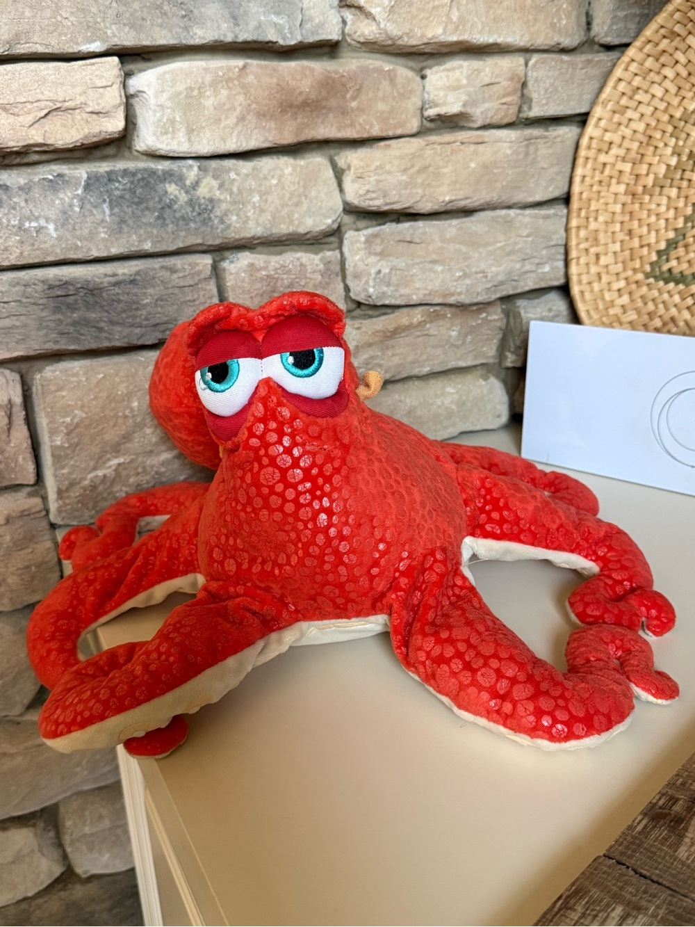 Disney Store Hank Plush Finding Dory Octopus Size 17" inch Stuffed Animal Toy